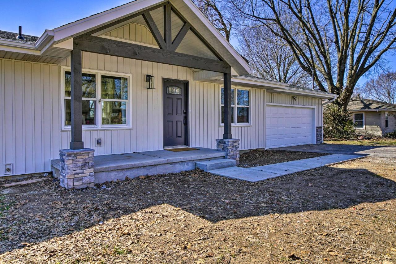 Retreat With Deck About 9 Mi To Downtown Springfield Villa Ozark Buitenkant foto